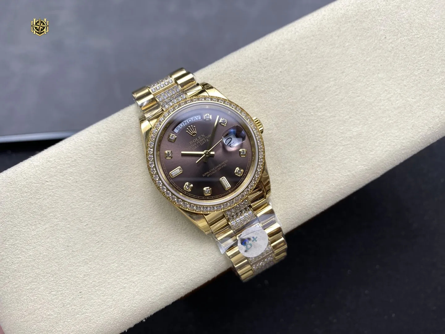 LOSHIFY Premium Timepiece