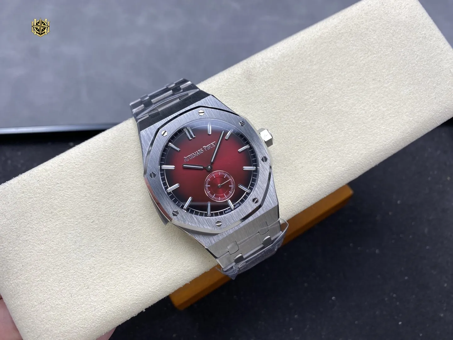 LOSHIFY Premium Timepiece