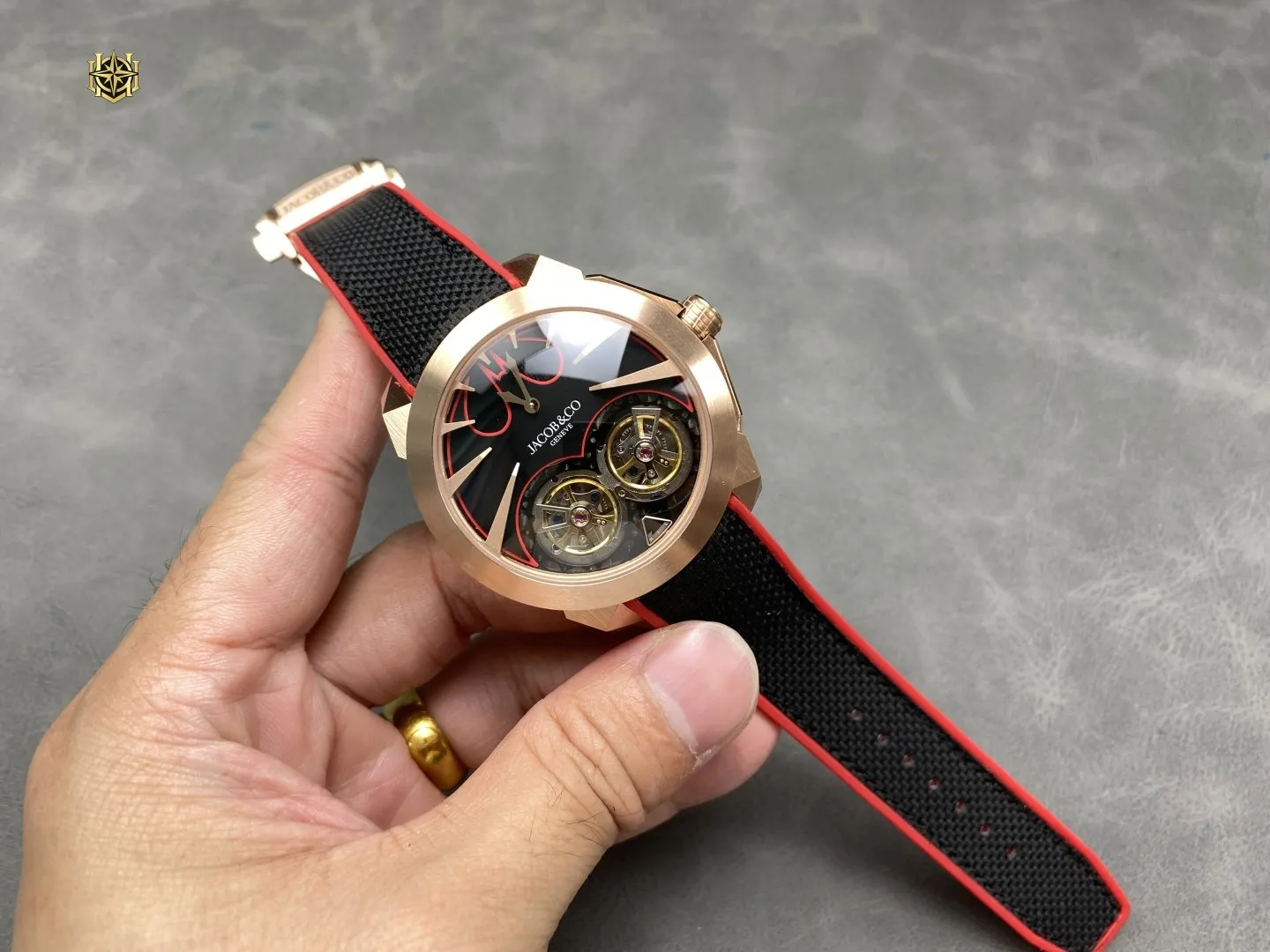 LOSHIFY Premium Timepiece