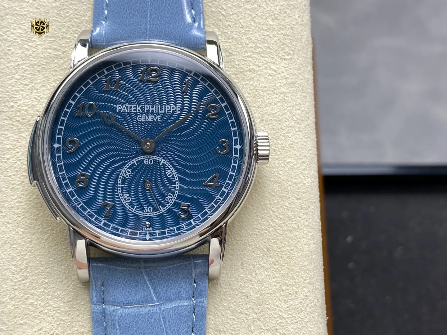 LOSHIFY Premium Timepiece