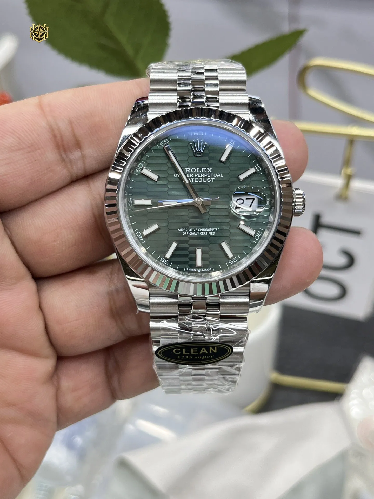 LOSHIFY Premium Timepiece