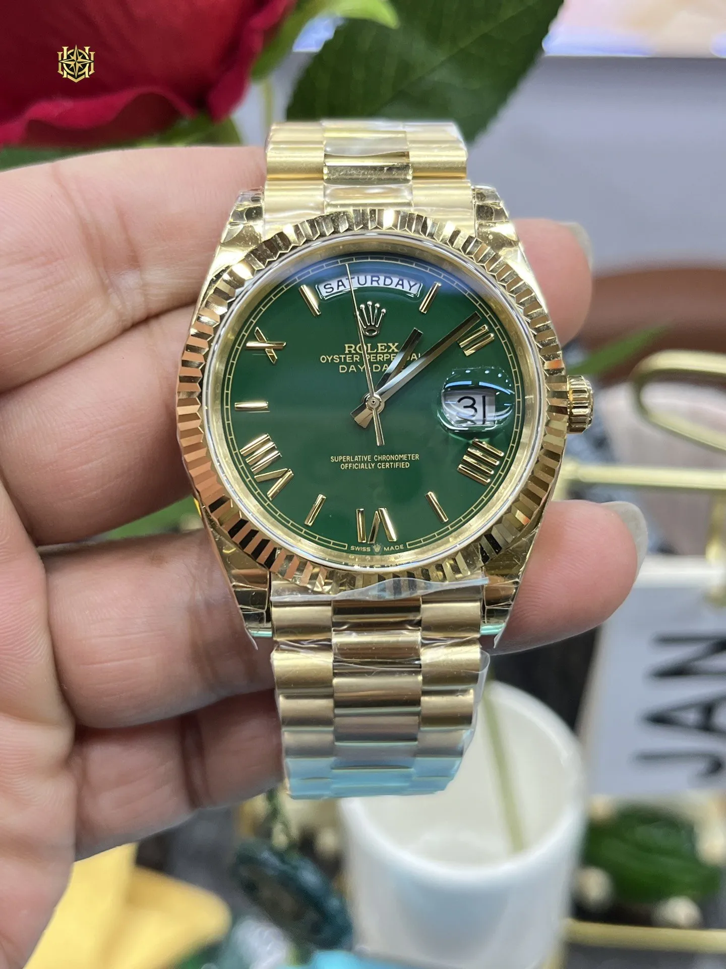 LOSHIFY Premium Timepiece